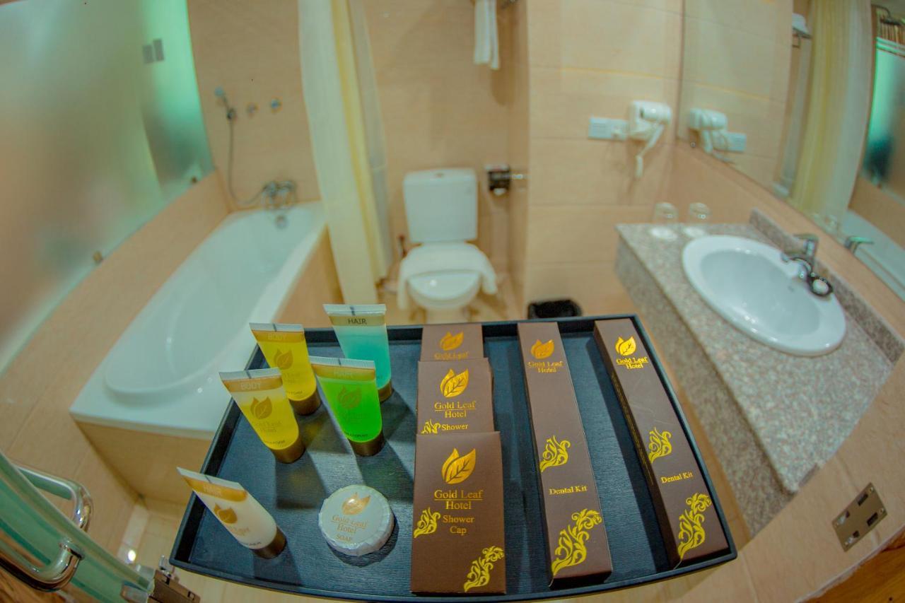 Gold Leaf Hotel Mandalay Exterior photo